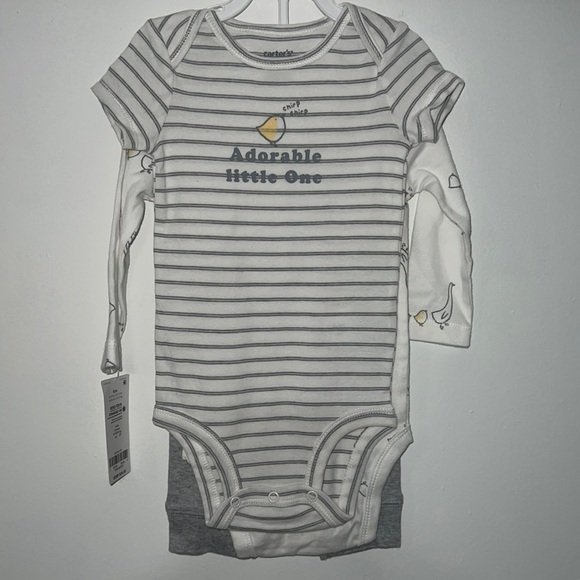 𝅺CARTER’S baby 3 pieces set - Picture 1 of 3